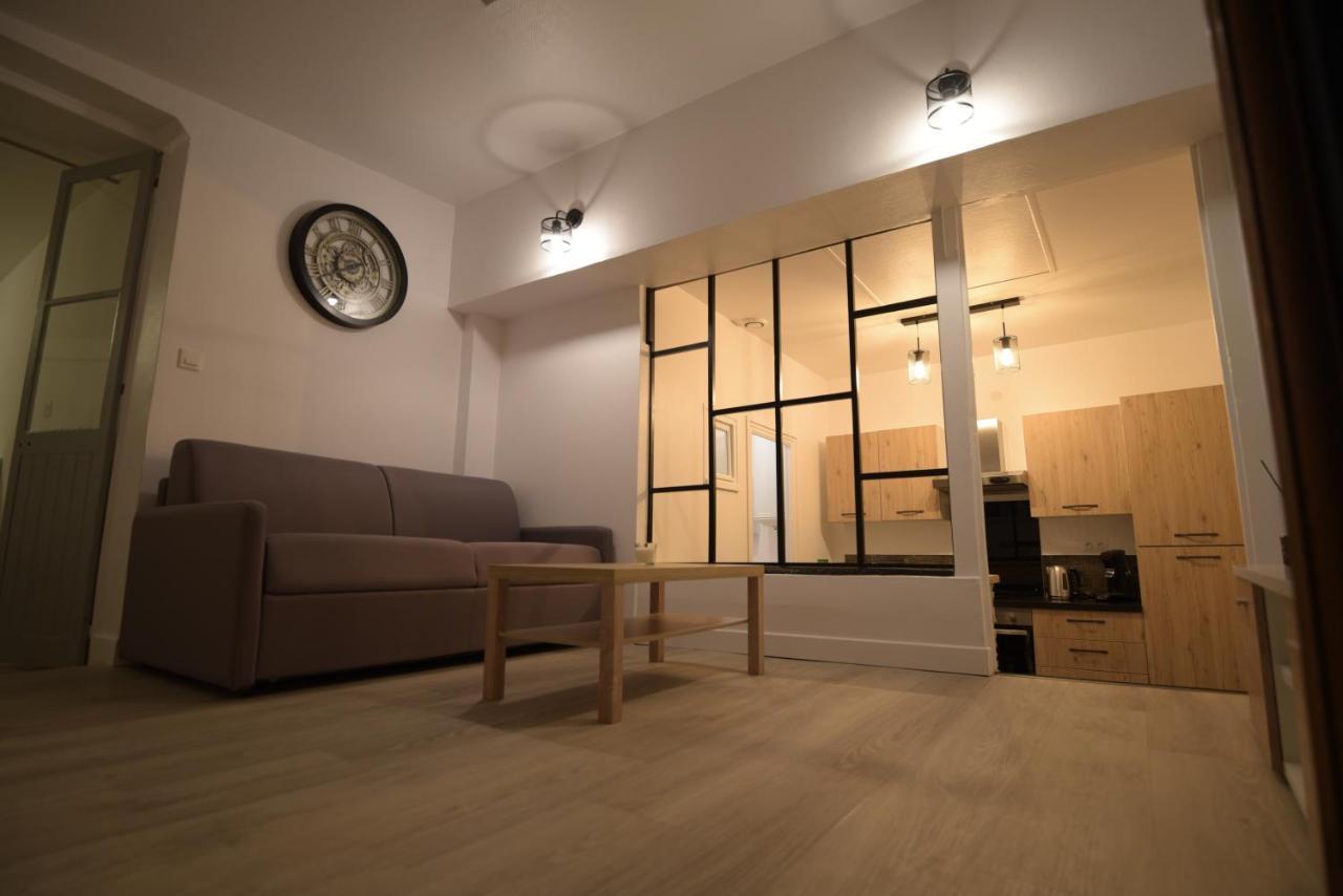 Cosy Appartement Hyper Centre Ville Avec Cour + Patio Auxerre Luaran gambar